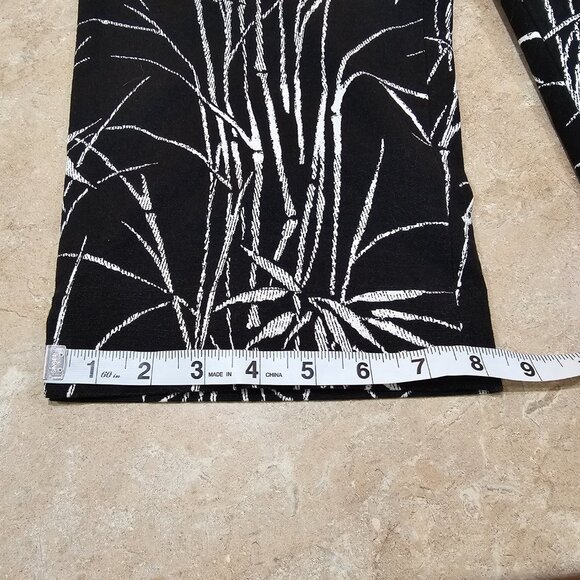 NWT Talbots Petites Black White Bamboo Print Stretch Capri Crop Pants Size‎ 10P - Picture 7 of 7